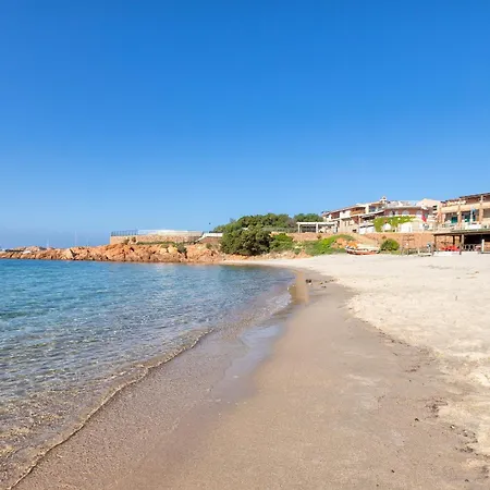 Nyaraló Sea View Isola Rossa 6 *