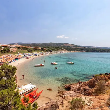 Sea View Isola Rossa 6 *